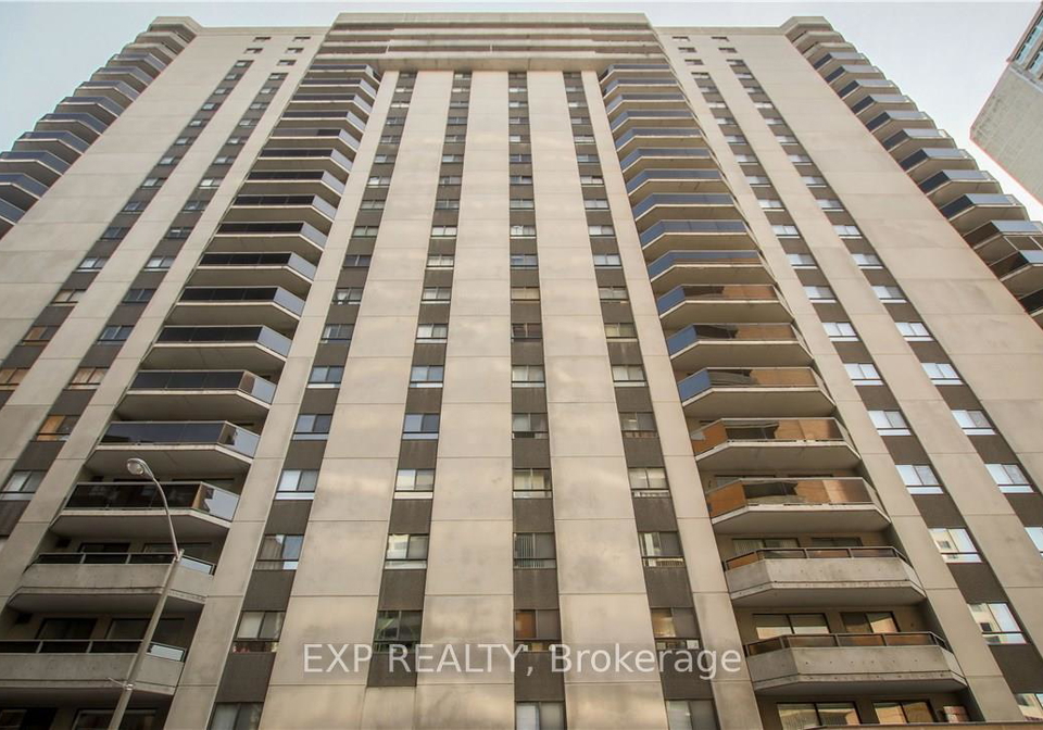 470-laurier-avenue-w-ottawa-ontario-x13677824