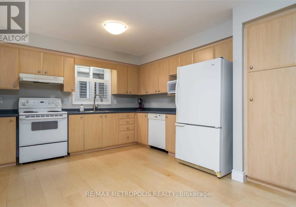 472-hidden-creek-drive-kitchener-ontario-x13677890