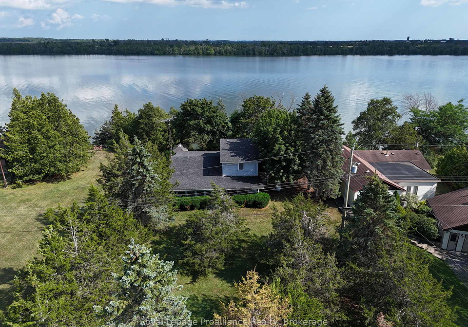 133-juniper-lane-prince-edward-county-ontario-x13677896
