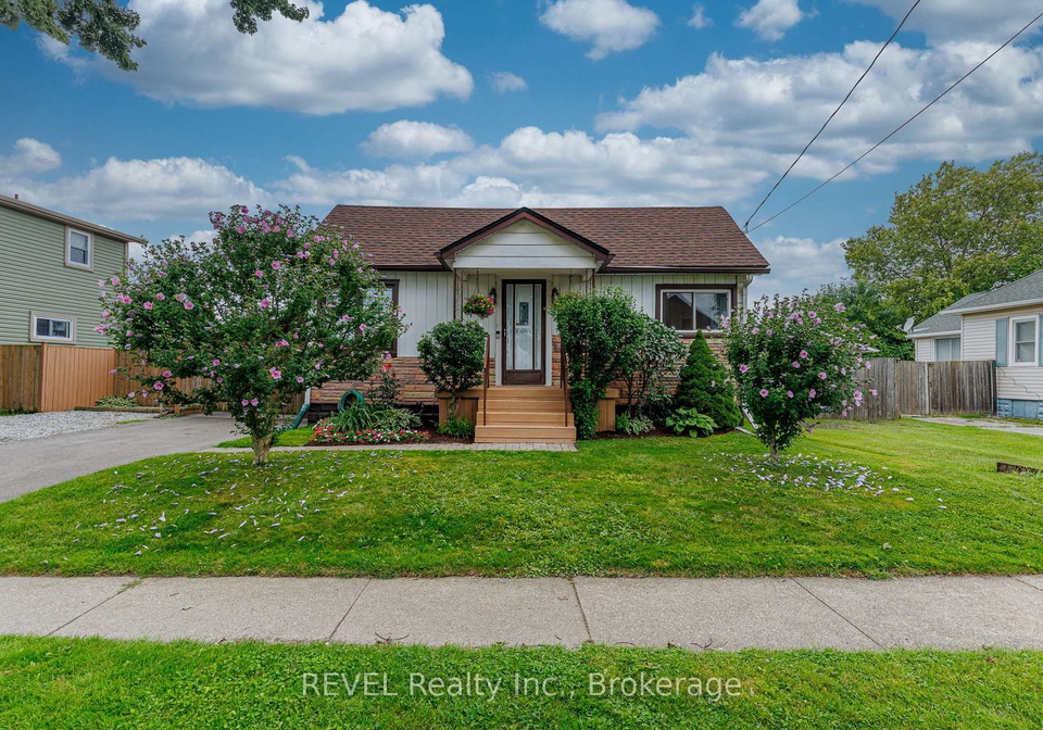 66-semley-avenue-welland-ontario-x13677898