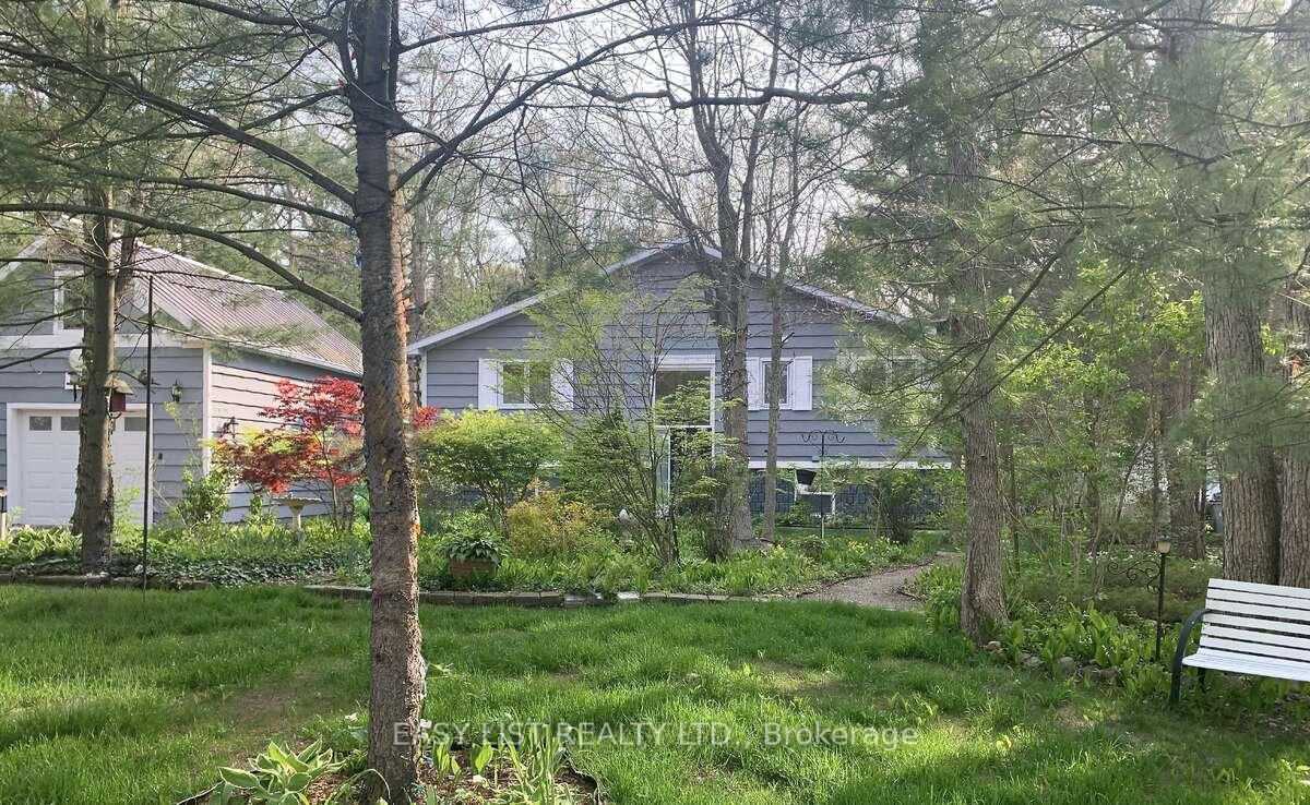 10161-andrea-street-lambton-shores-ontario-x13677998