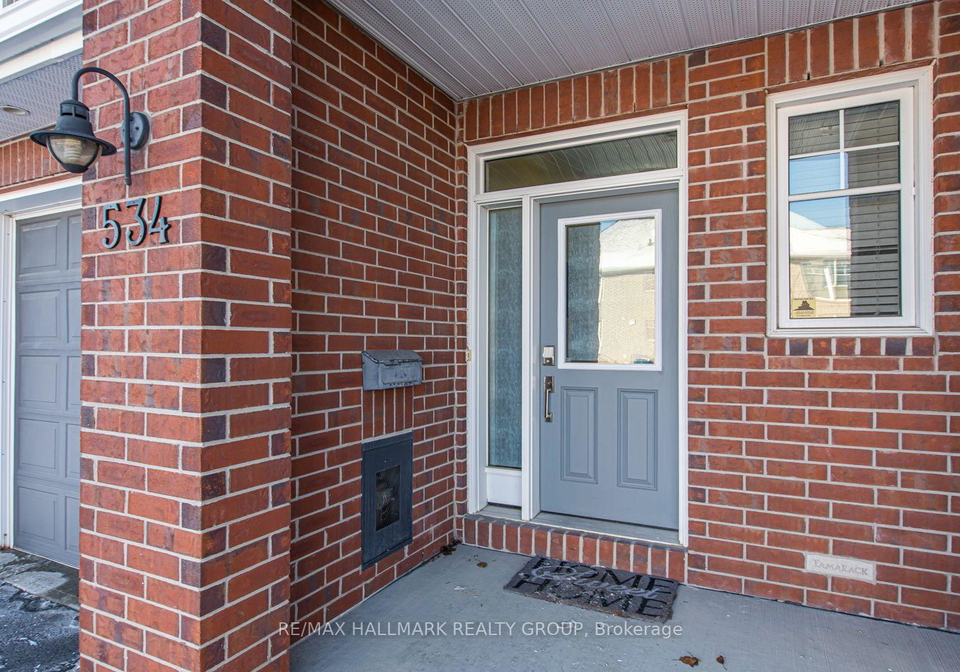 534-rochefort-circle-ottawa-ontario-x13678000