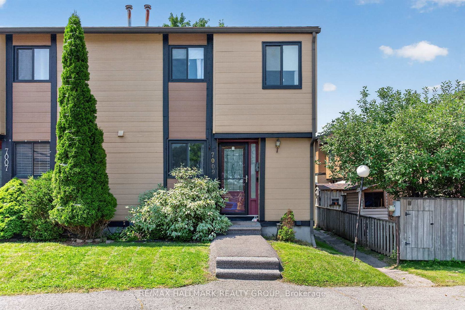 7009-bilberry-drive-ottawa-ontario-x13678004
