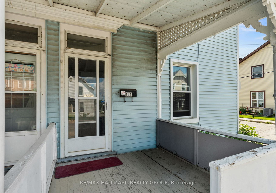 101-pearl-street-w-brockville-ontario-x13678010