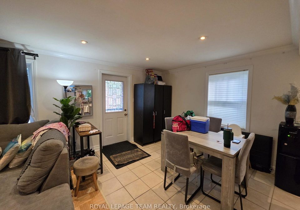 1247-summerville-avenue-ottawa-ontario-x13678052