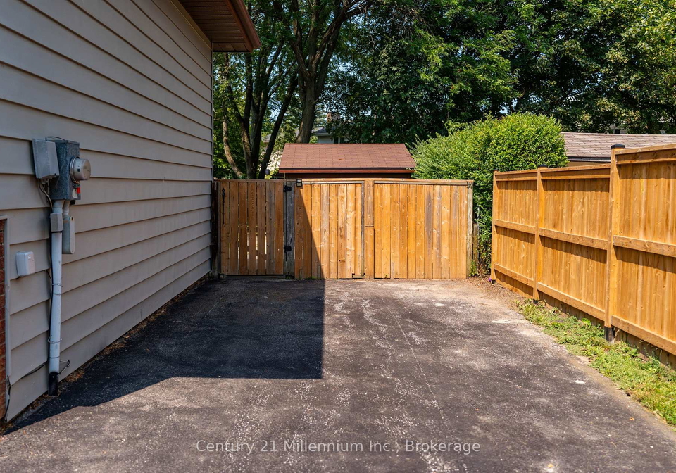 580-2nd-a-street-w-owen-sound-ontario-x13678054
