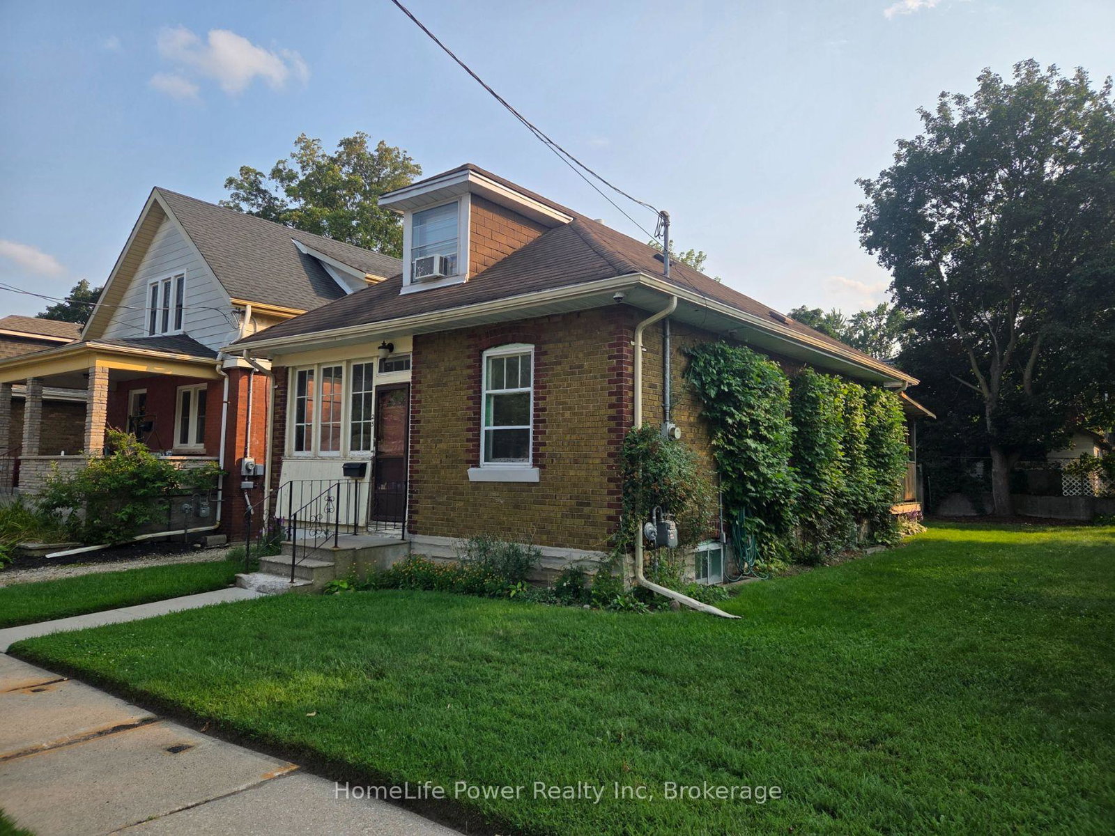 25-menzie-avenue-guelph-ontario-x13678090