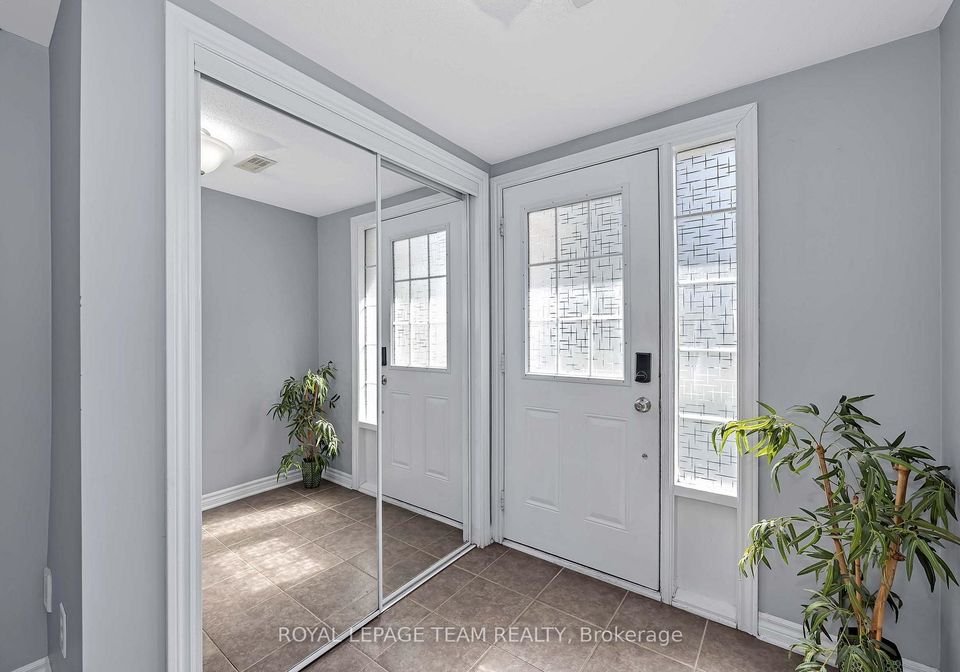 2555-waterlilly-way-ottawa-ontario-x13678172