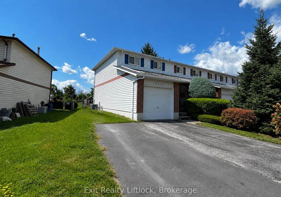 2131-walker-avenue-peterborough-ontario-x13678186