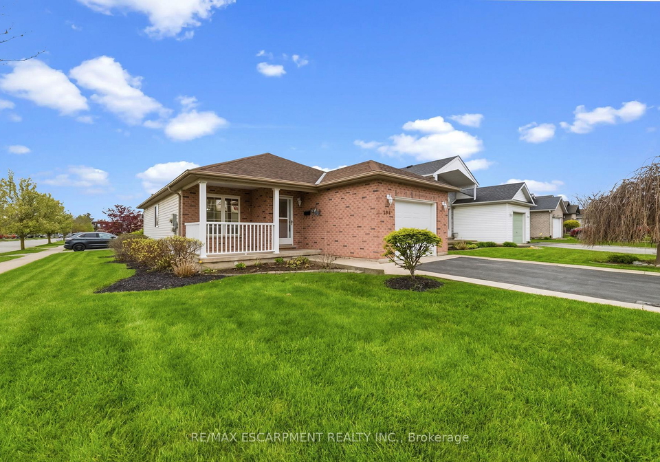 296-autumn-crescent-welland-ontario-x13678282