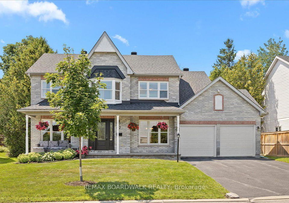 17-shipley-crescent-ottawa-ontario-x13678572