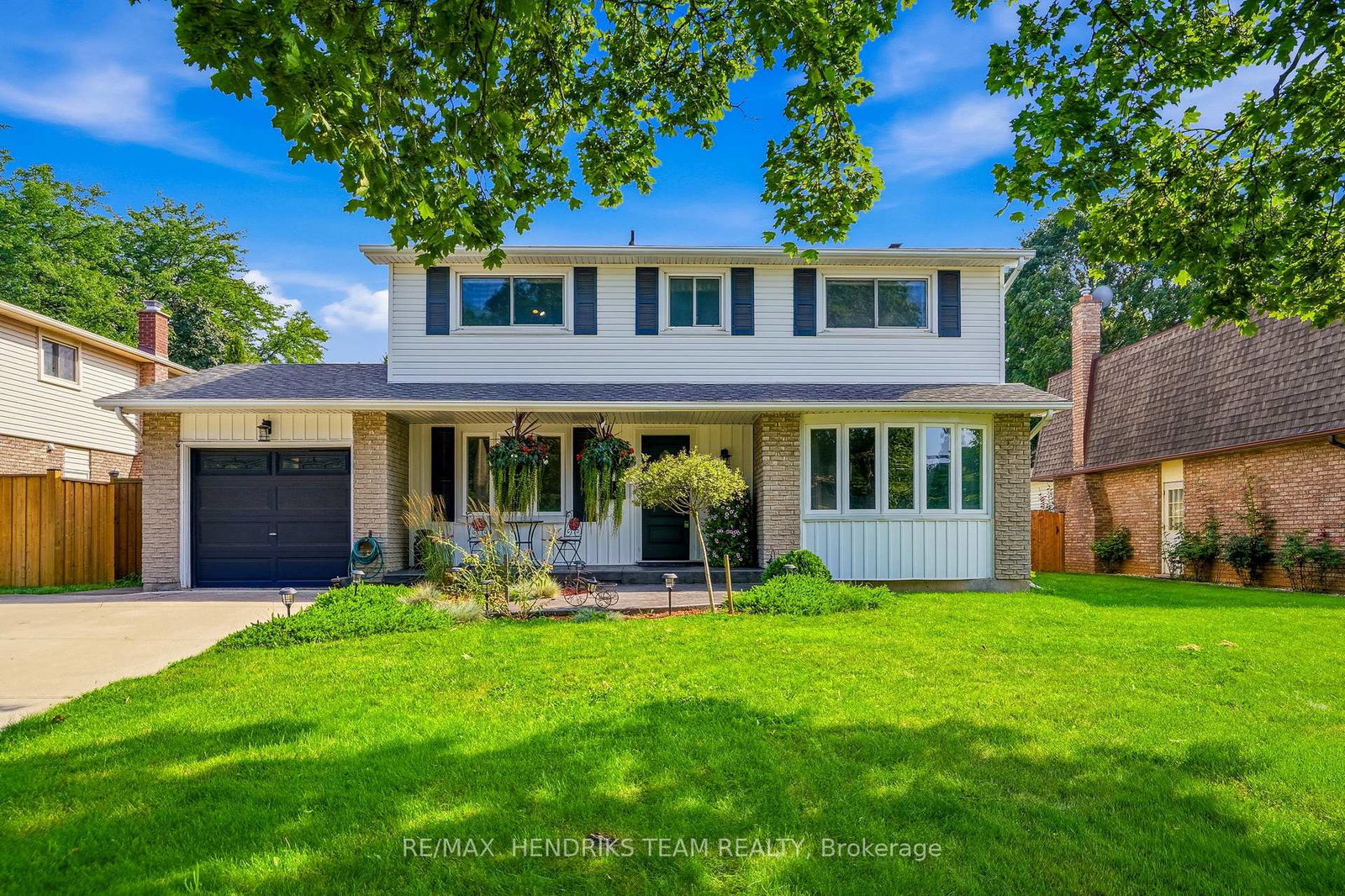 4-royal-orchard-crescent-st-catharines-ontario-x13678726