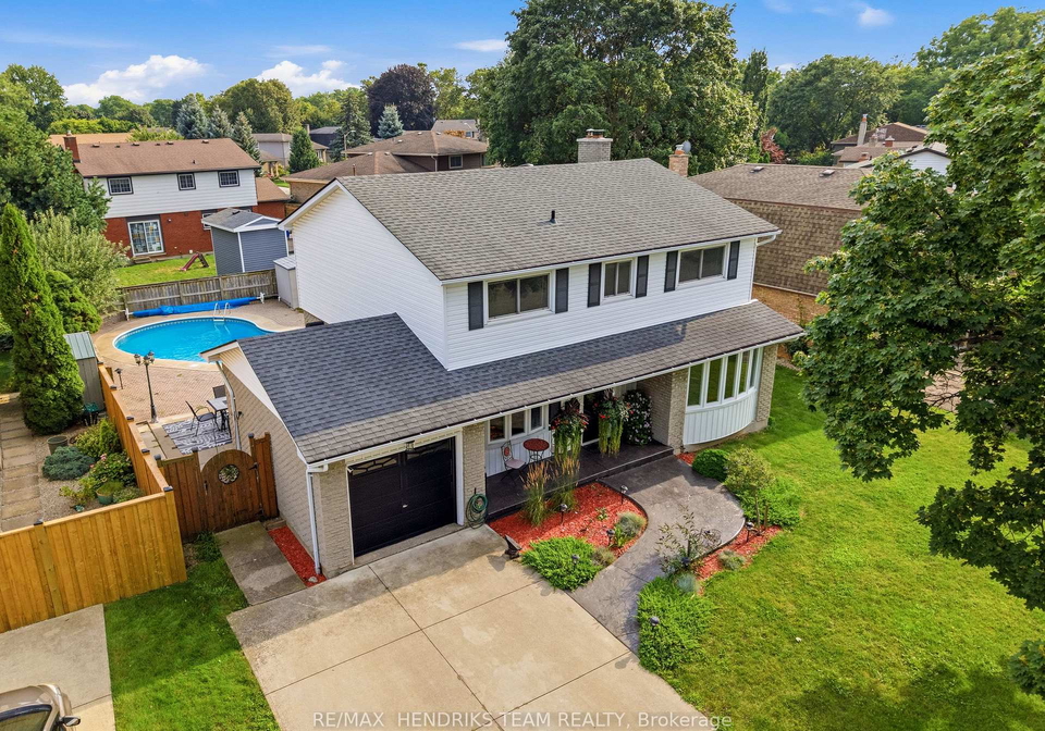 4-royal-orchard-crescent-st-catharines-ontario-x13678726