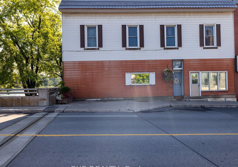 5-7-bridge-street-mississippi-mills-ontario-x13679212
