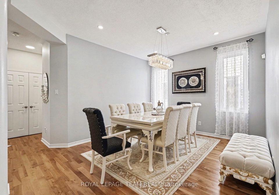 19-keighley-circle-kanata-ontario-x13679286