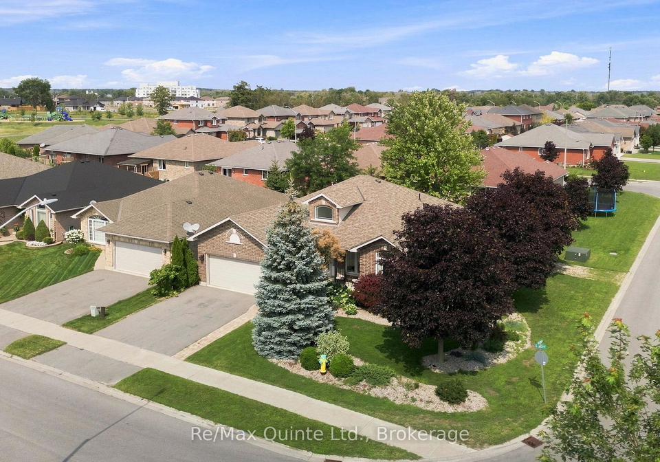 31-essex-drive-belleville-ontario-x13679322
