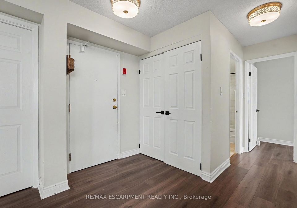 432-main-street-e-hamilton-ontario-x13679330