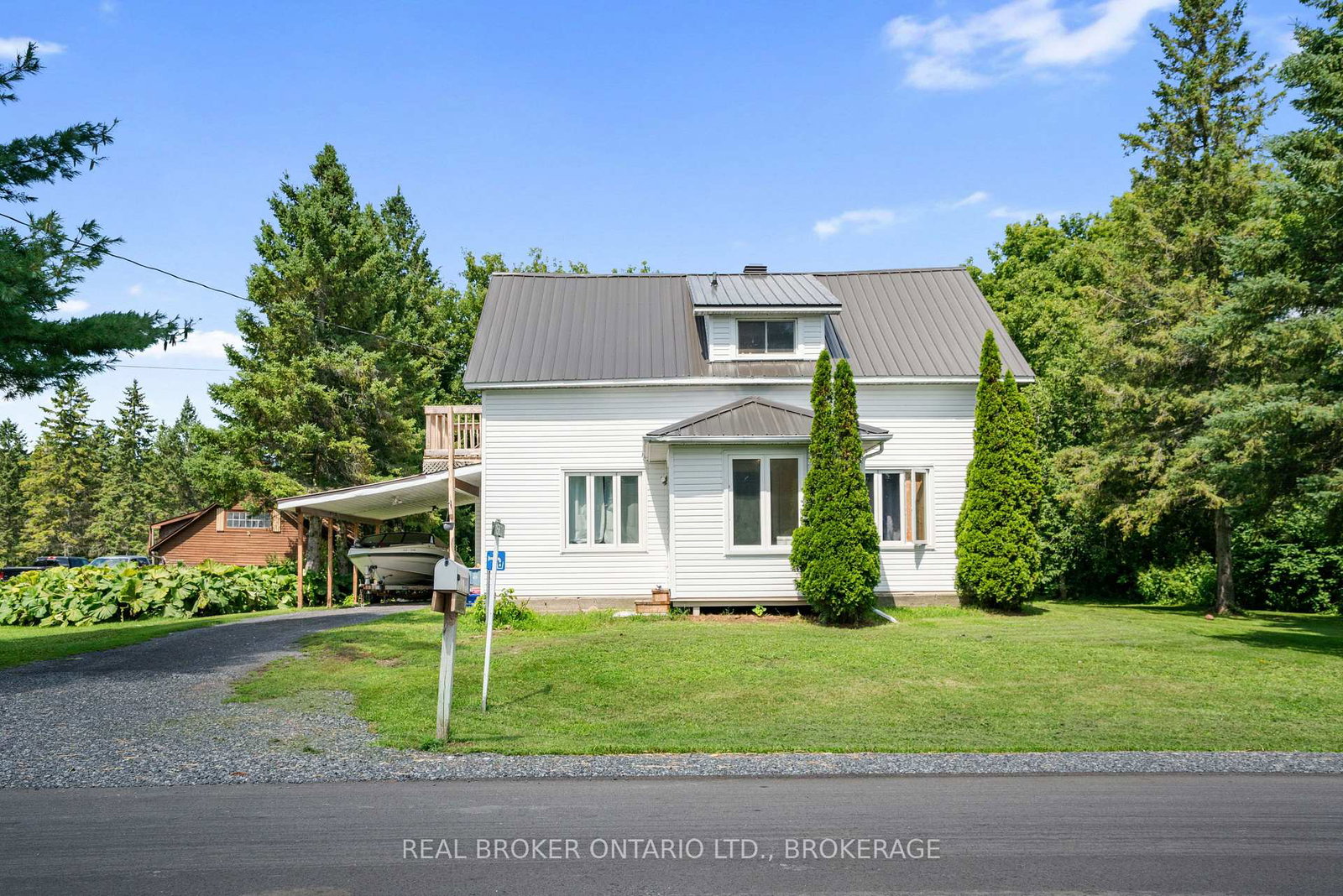 15631-manning-road-south-stormont-ontario-x13679464