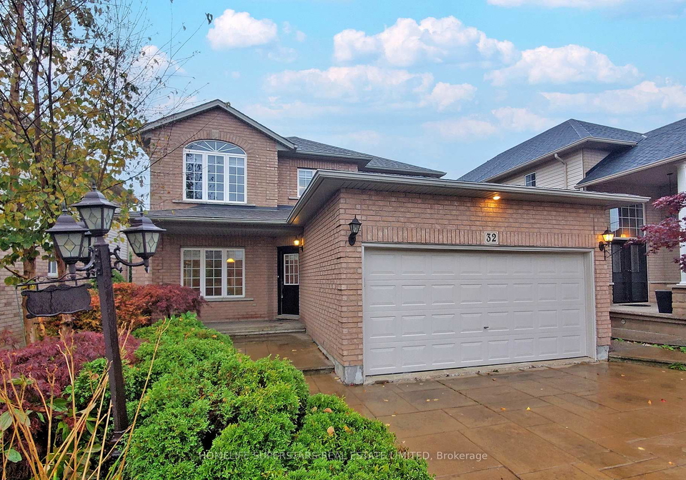 32-holkham-avenue-hamilton-ontario-x13679526