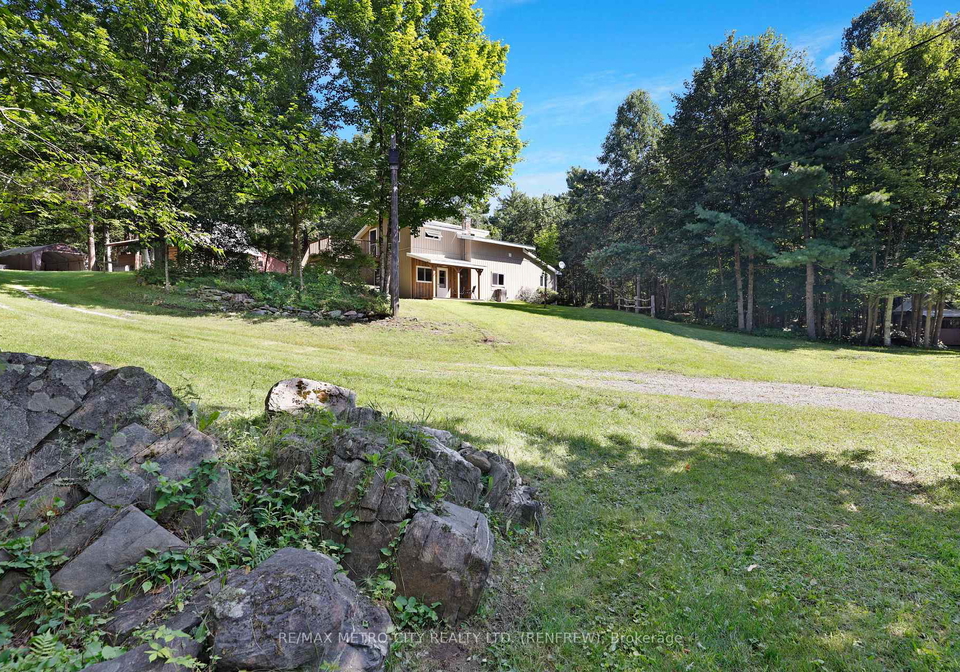 338-brydges-road-rr-1-greater-madawaska-ontario-x13679614