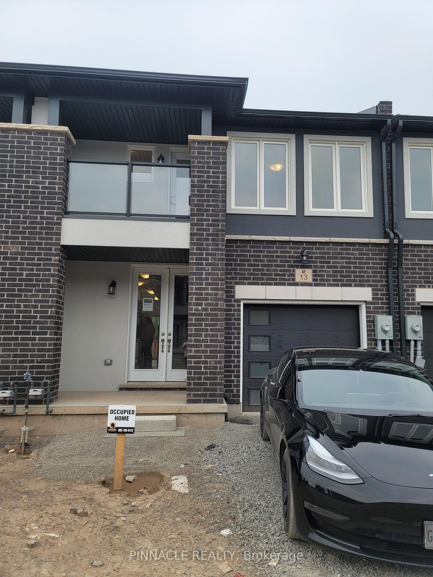 13-renfrew-trail-welland-ontario-x13679796