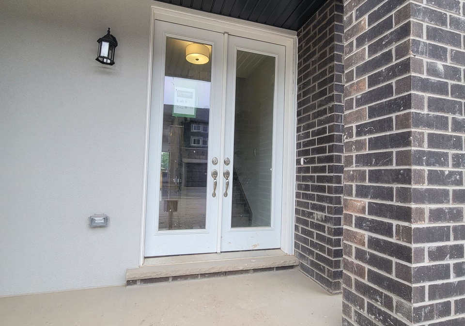13-renfrew-trail-welland-ontario-x13679796