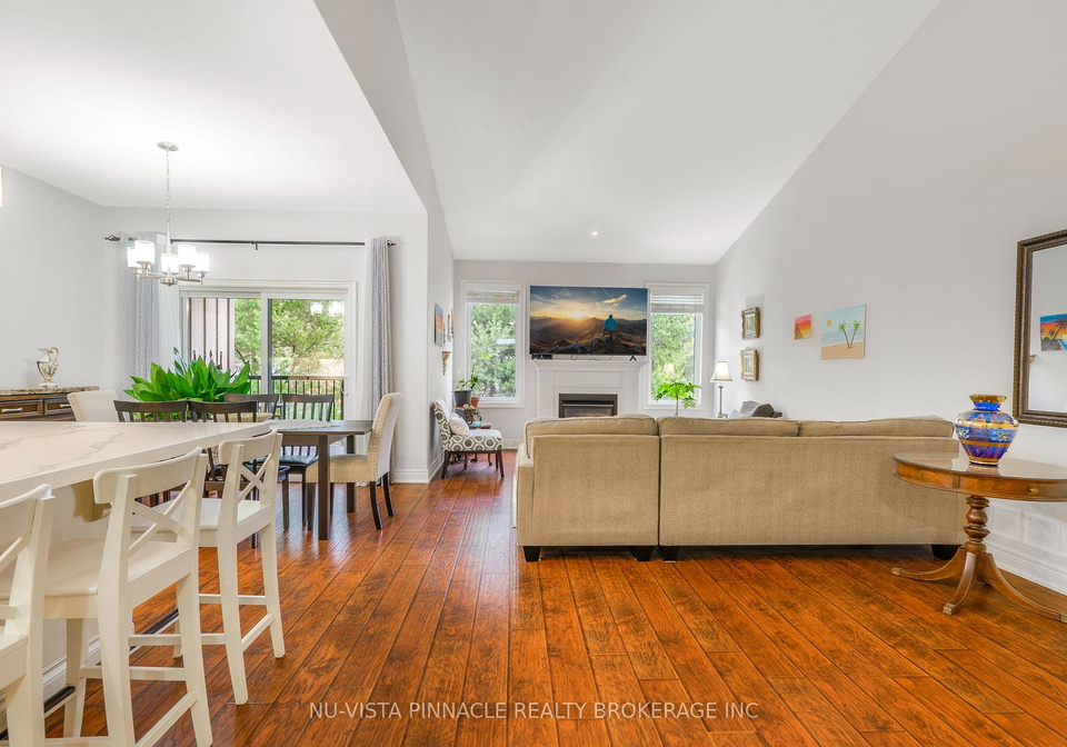 19-e-hillside-drive-e-niagara-on-the-lake-ontario-x13679808