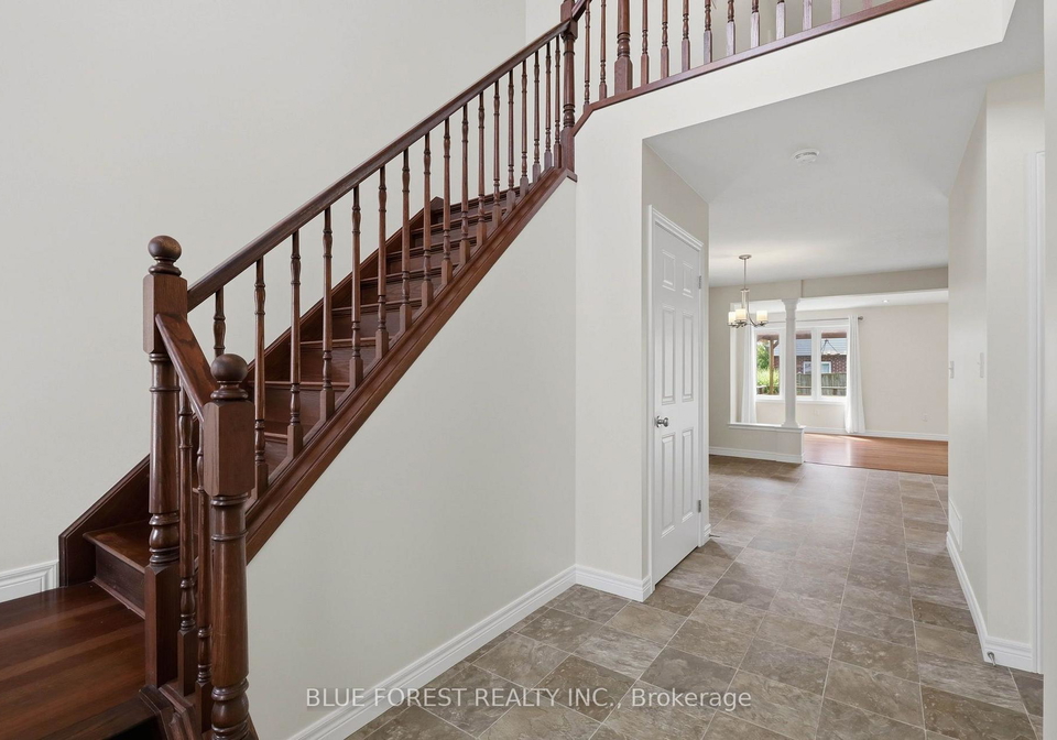 1888-stackhouse-crescent-london-north-ontario-x13679856