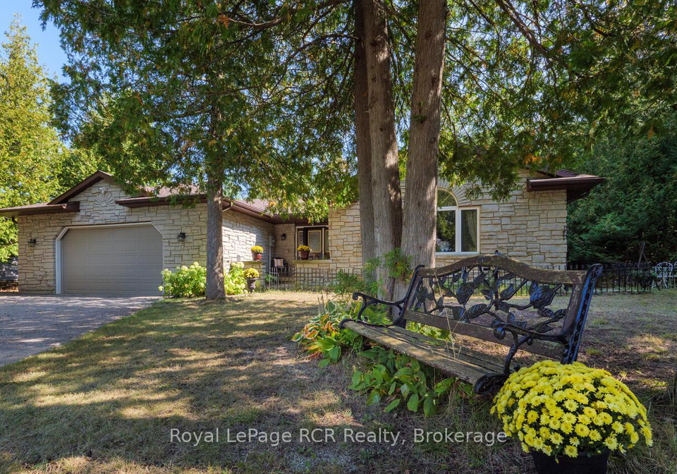 55-shamrock-boulevard-south-bruce-peninsula-ontario-x13679950