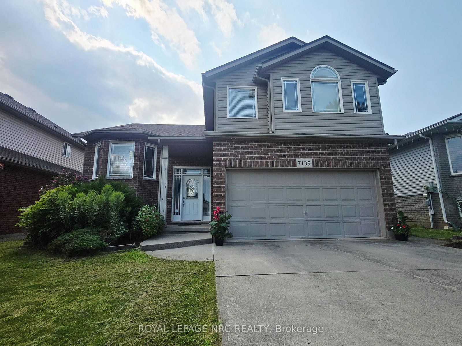 7139-parkside-road-niagara-falls-ontario-x13680228