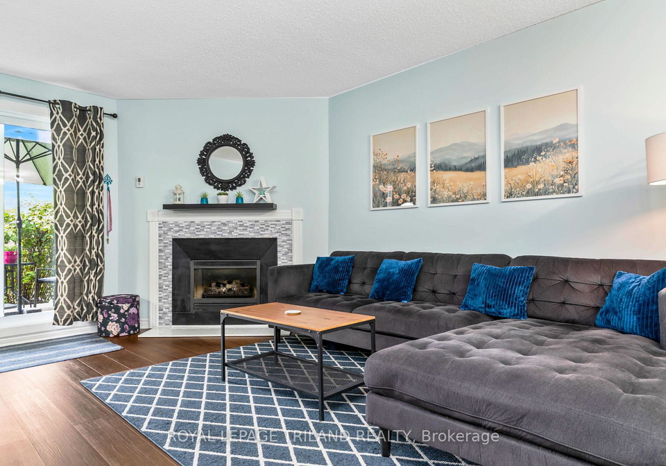 735-deveron-crescent-london-south-ontario-x13680296