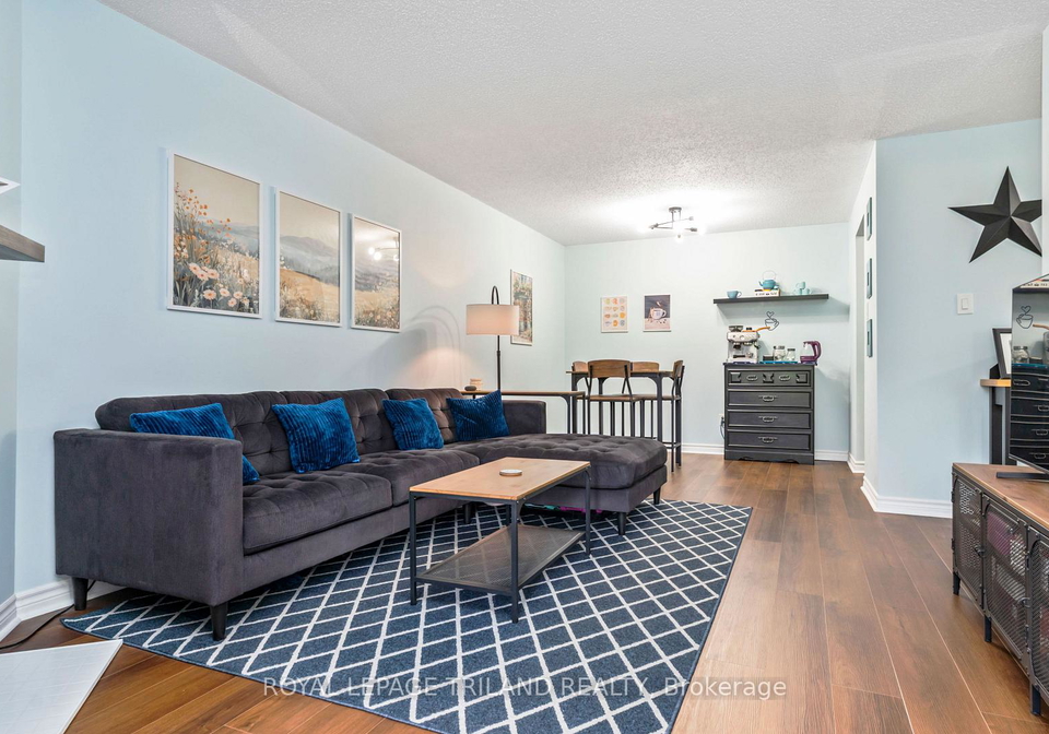 735-deveron-crescent-london-south-ontario-x13680296