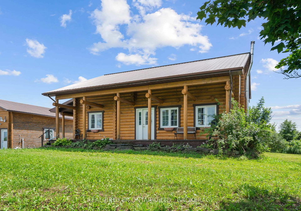 16610-sixth-line-north-stormont-ontario-x13680316
