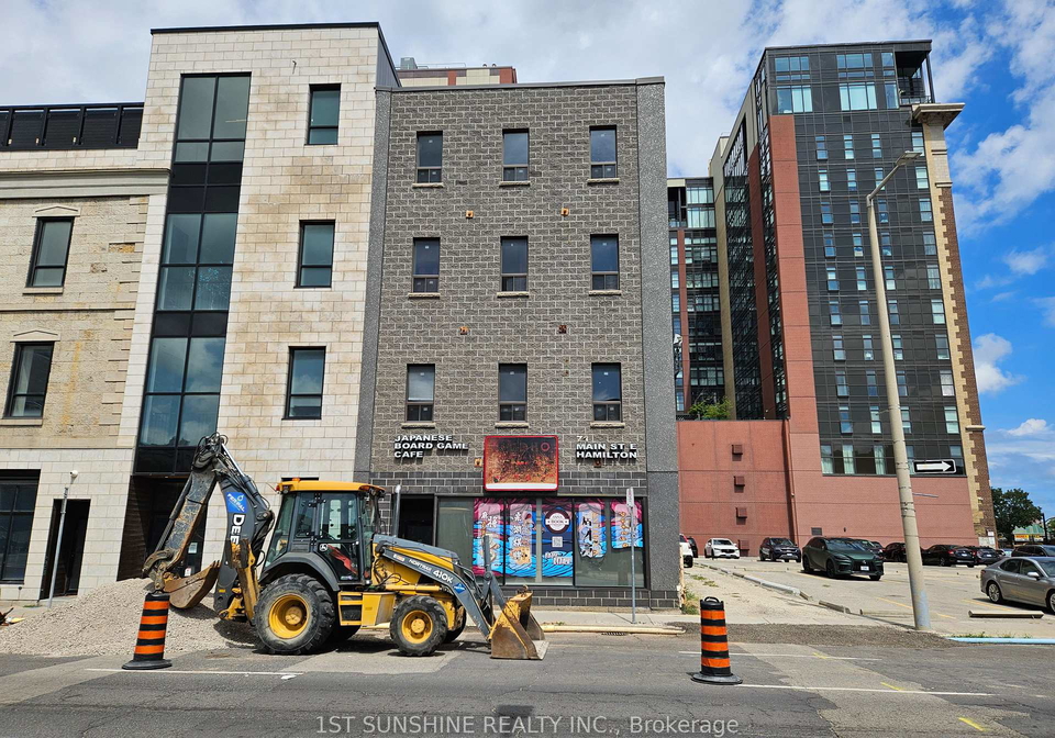 71-main-street-e-hamilton-ontario-x13680506