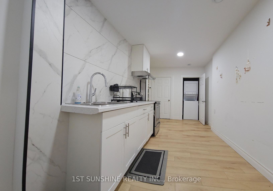 71-main-street-e-hamilton-ontario-x13680506