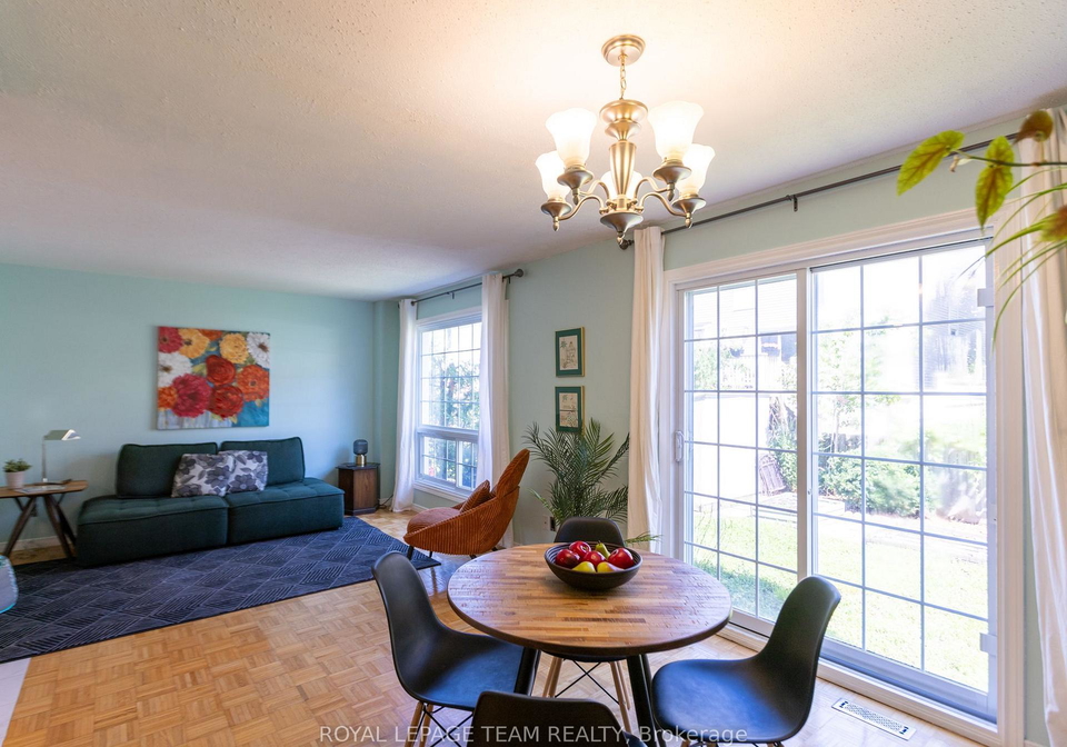 930-alenmede-crescent-ottawa-ontario-x13680530