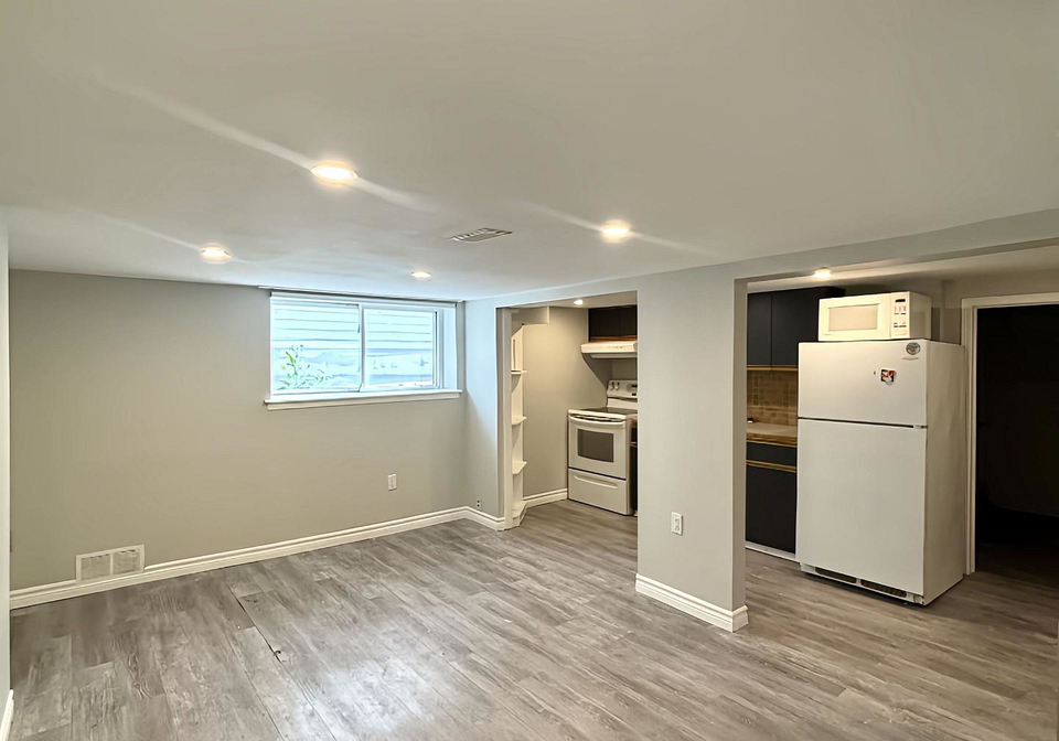 27-berryman-avenue-st-catharines-ontario-x13680718