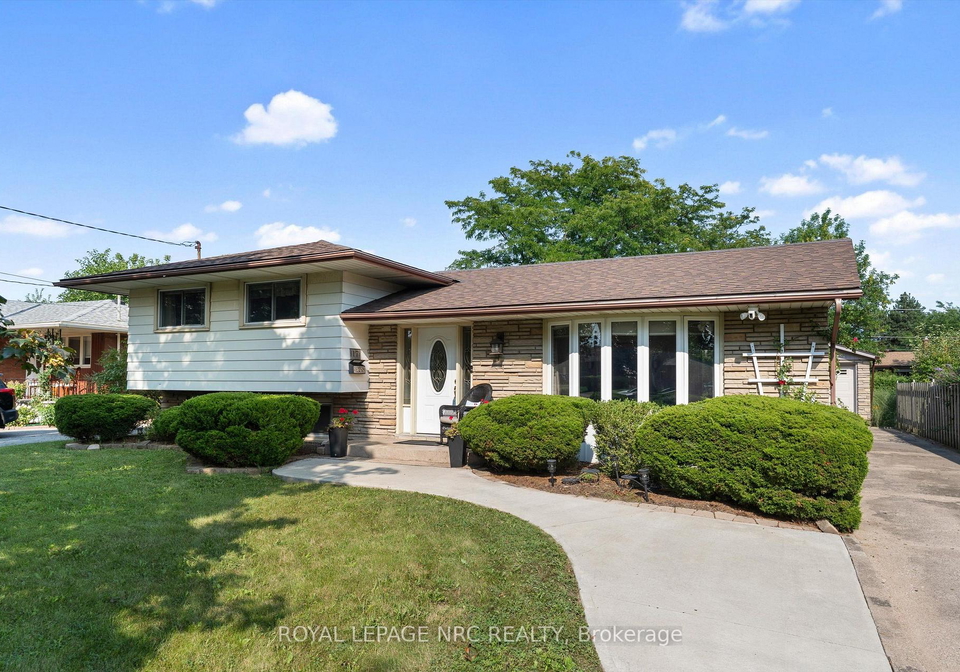 17-joanna-drive-st-catharines-ontario-x13680826