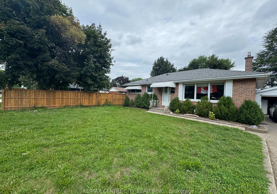 10-tewksbury-crescent-london-east-ontario-x13681012
