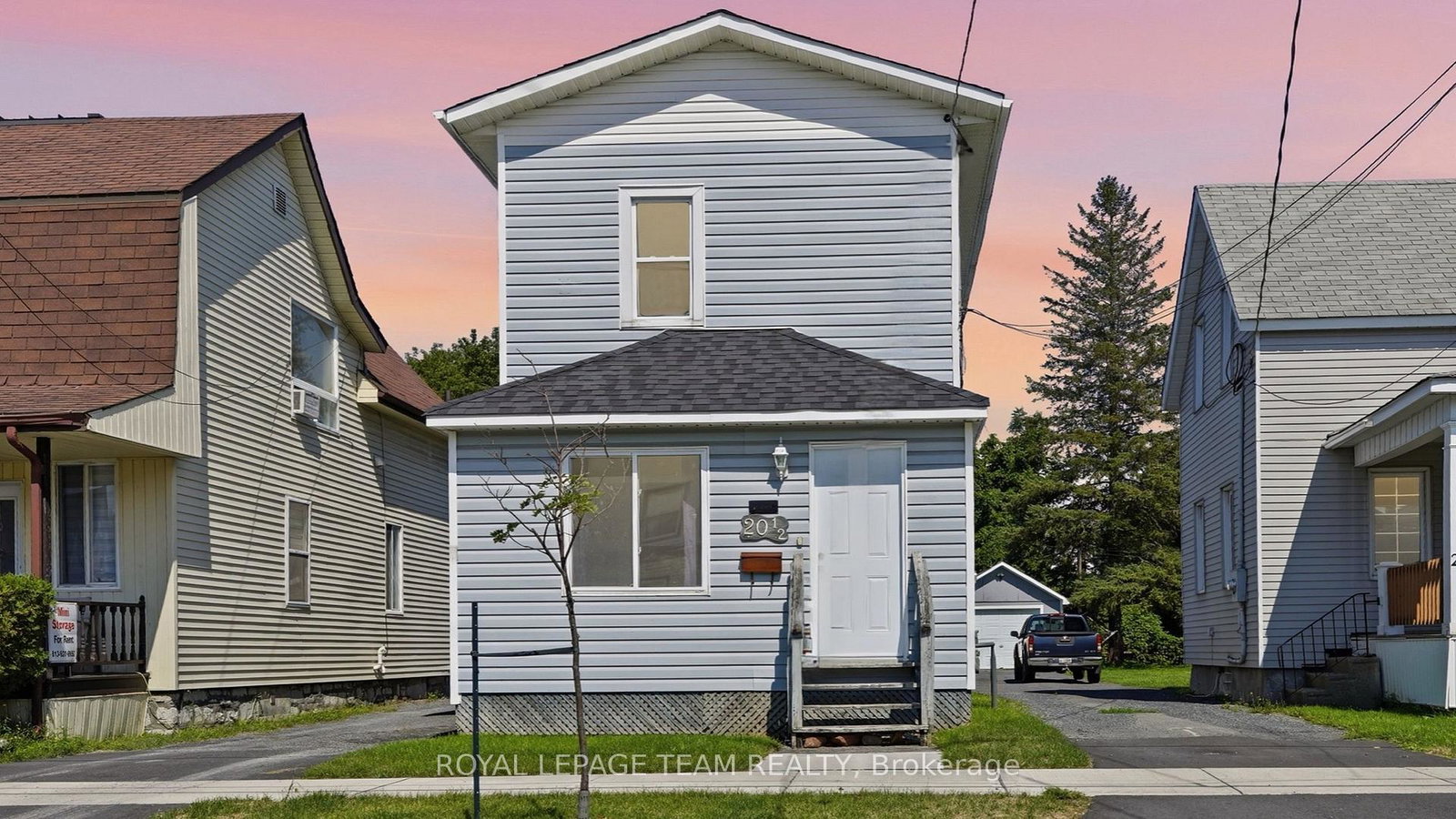 20-12-lawrence-avenue-cornwall-ontario-x13681020