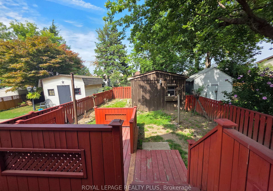 51-edinburgh-avenue-hamilton-ontario-x13681030