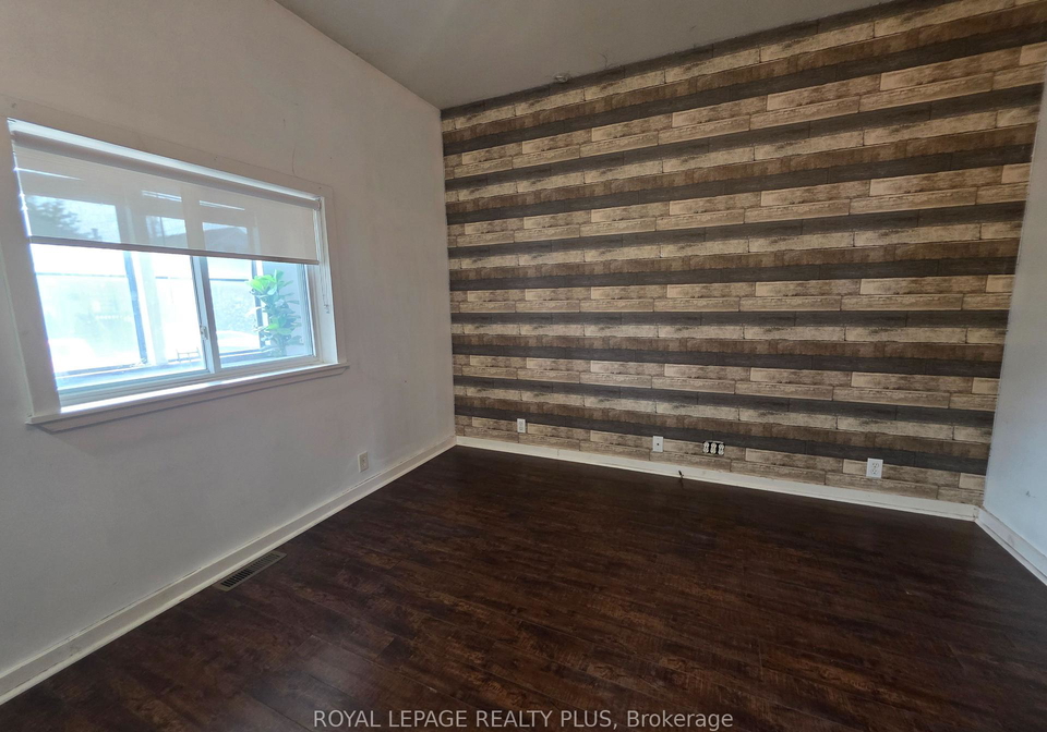 51-edinburgh-avenue-hamilton-ontario-x13681030
