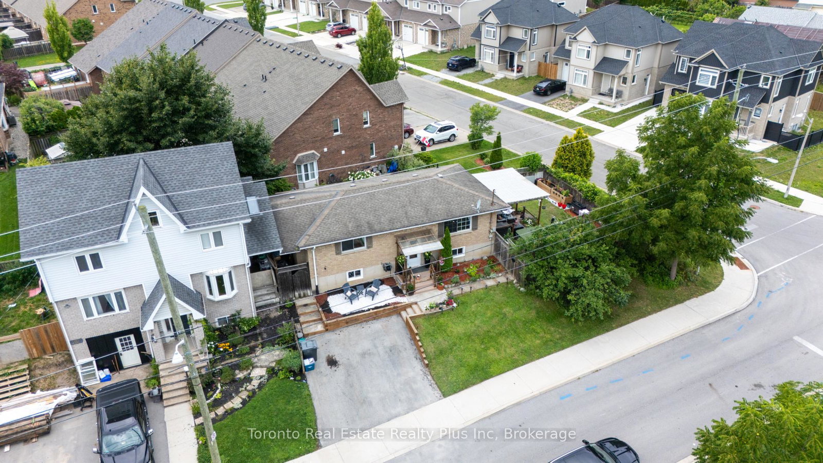 23-moffatt-street-st-catharines-ontario-x13681154
