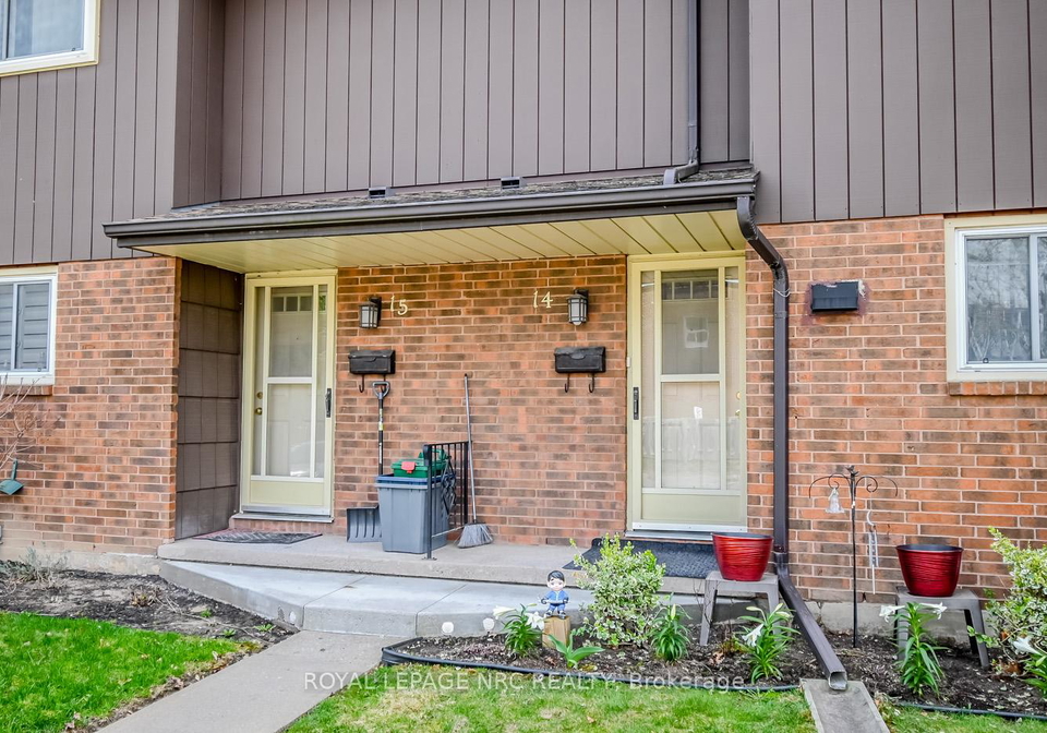 64-forster-street-st-catharines-ontario-x13681166