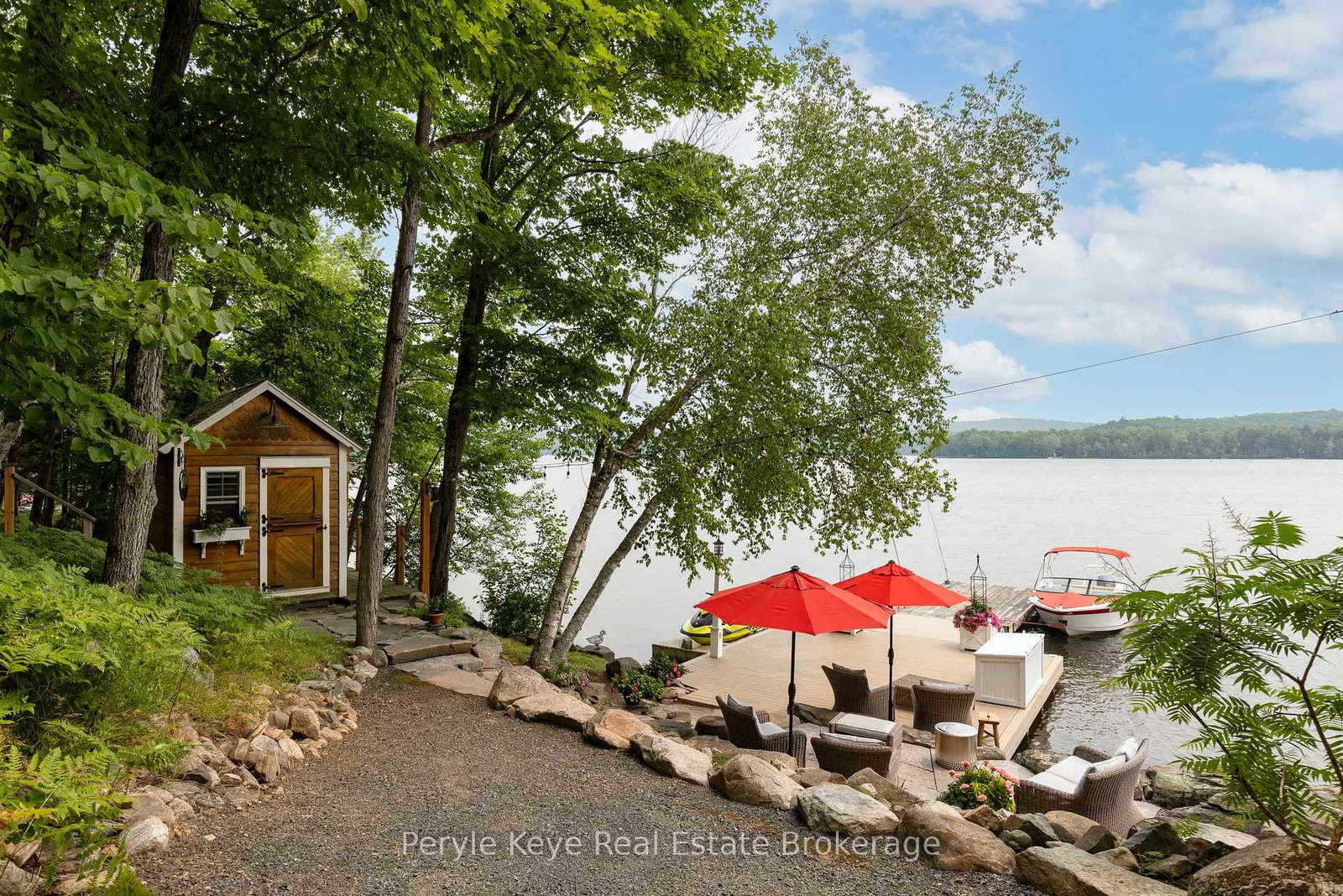 1159-maplehurst-drive-lake-of-bays-ontario-x13681450