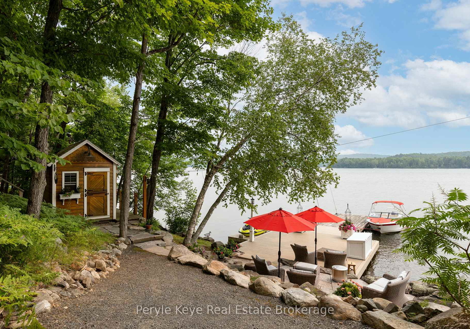 1159-maplehurst-drive-lake-of-bays-ontario-x13681450