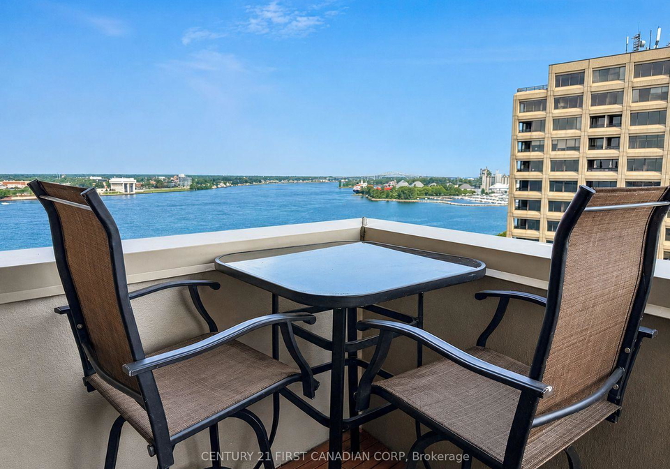 155-front-street-n-sarnia-ontario-x13681480