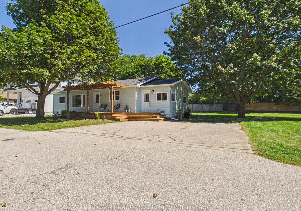 68-knechtel-lane-saugeen-shores-ontario-x13681524