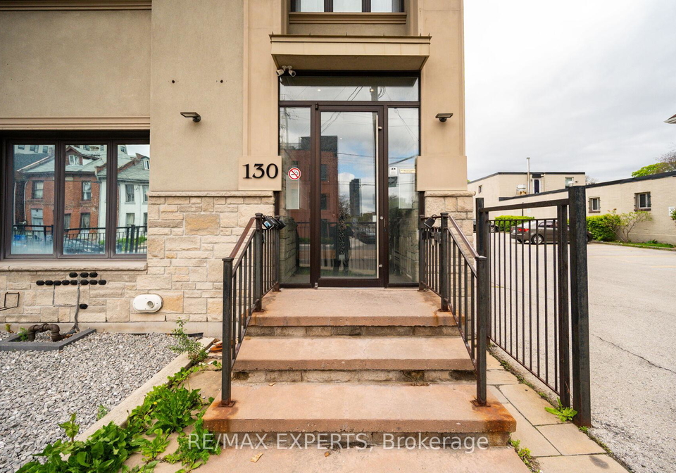 130-wellington-street-n-hamilton-ontario-x13681554