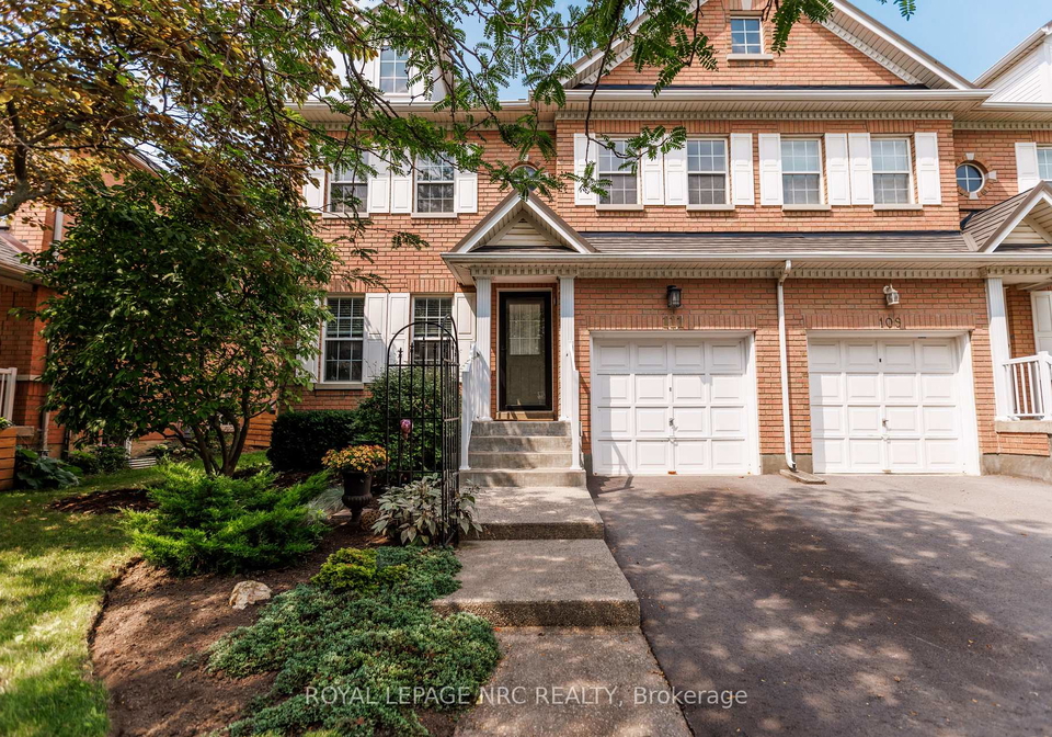 111-cole-crescent-niagara-on-the-lake-ontario-x13681592